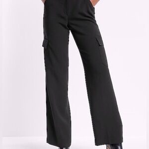 Express high rise cargo pants in black